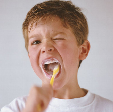 beste manier van poetsen bij kinderen