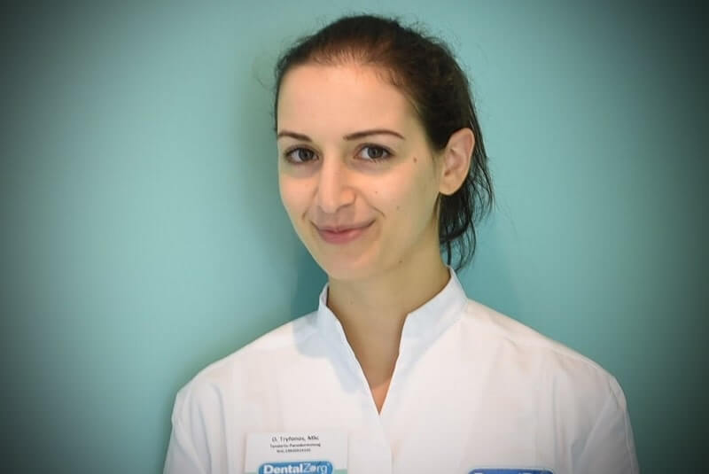 O. Tryfonos Parodontologist Implantologist